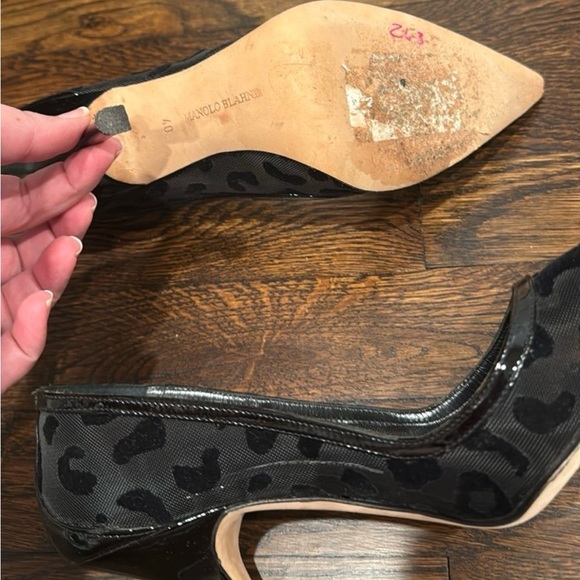 Manolo Blahnik Black Leopard Print Heels - Picture 7 of 8